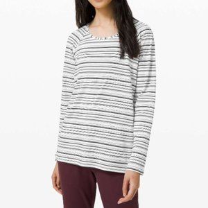 Lululemon Emerald Long Sleeve Top Cut Back Stripe White Black Size 8